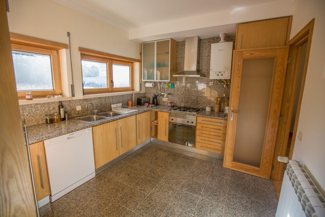 Your Nest in Nazaré - Ocean View Villa Extérieur photo